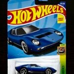 Hot Wheels 71 Lamborghini Miura Sv