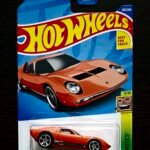 Hot Wheels 71 Lamborghini Miura Sv