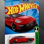 Hot Wheels Porsche Panamera Turbo S E-Hybrid Sport Turismo Red