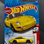 Hot Wheels '96 Porsche Carrera Yellow