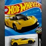 Hot Wheels Koenigsegg Jesko Yellow Imported