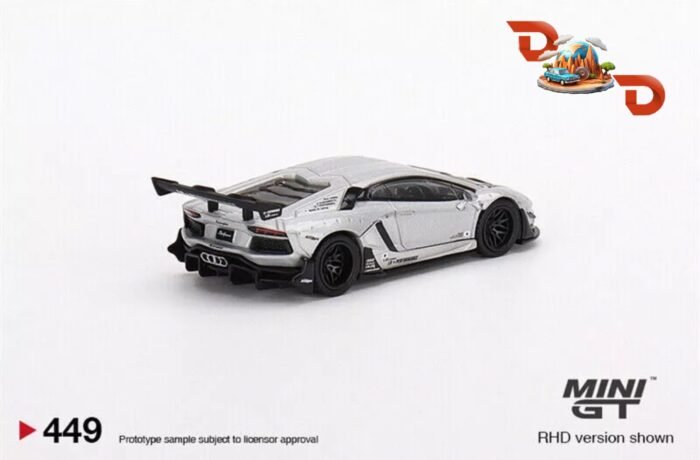 Frontiart 1:18 scale model cars