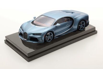 PREORDER - MR Collection Bugatti Chiron Super Sport 1:18