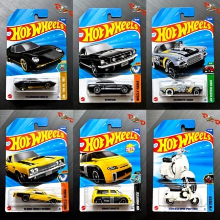 Hot Wheels (CMB 32) - 67 Mustang, 71 Lamborghini Miura SV, 69 Dodge Coronet Superbee, 62 Corvette Gasser, Vespa 90 SS Super Sprint, Renault Espace F1