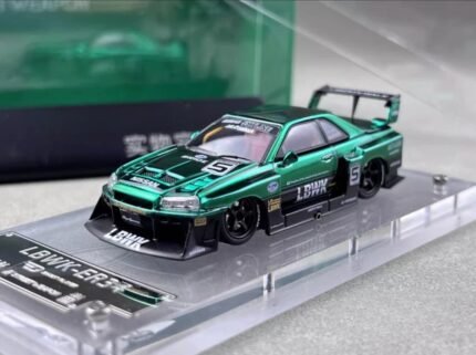 SW 1:64 Green LBWK ER34 #5 GTR Skyline