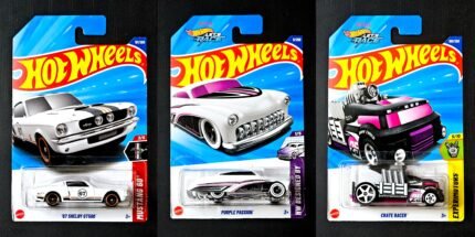 Hot Wheels IMP-CMB17 - 67 Shelby GT500, Purple Passion, Crate Racer