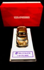 Fuelme X TOC 1:64 Ferrari 812 Competizione Oro Baviera - Image 9