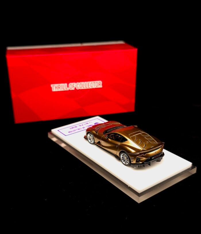 Fuelme X TOC 1:64 Ferrari 812 Competizione Oro Baviera - Image 22