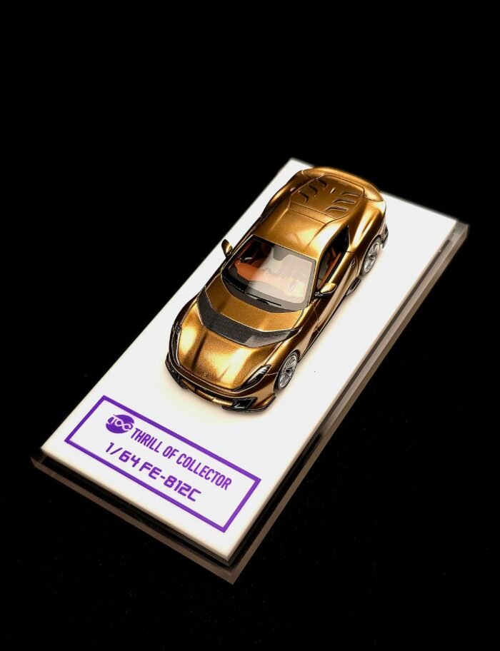 Fuelme X TOC 1:64 Ferrari 812 Competizione Oro Baviera - Image 24