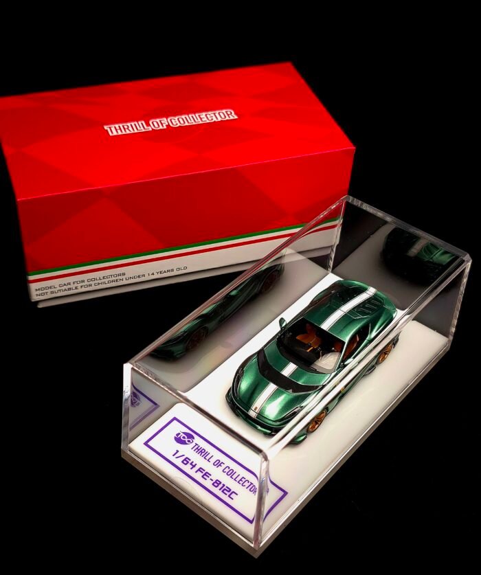 Fuelme X TOC 1:64 Ferrari 812 Competizione Verde Bottigilia - Image 5