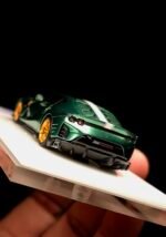 Fuelme X TOC 1:64 Ferrari 812 Competizione Verde Bottigilia - Image 23