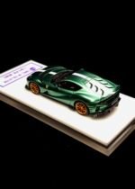 Fuelme X TOC 1:64 Ferrari 812 Competizione Verde Bottigilia - Image 32
