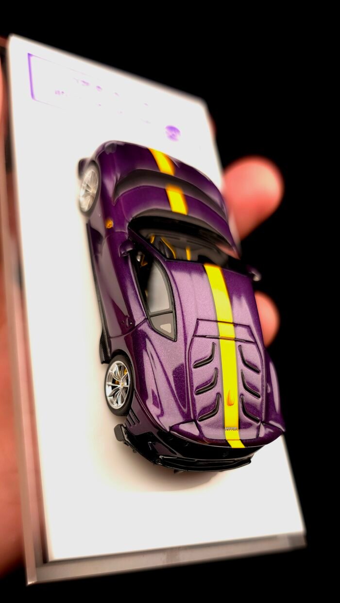 Fuelme X TOC 1:64 Ferrari 812 Competizione HK Purple - Image 25