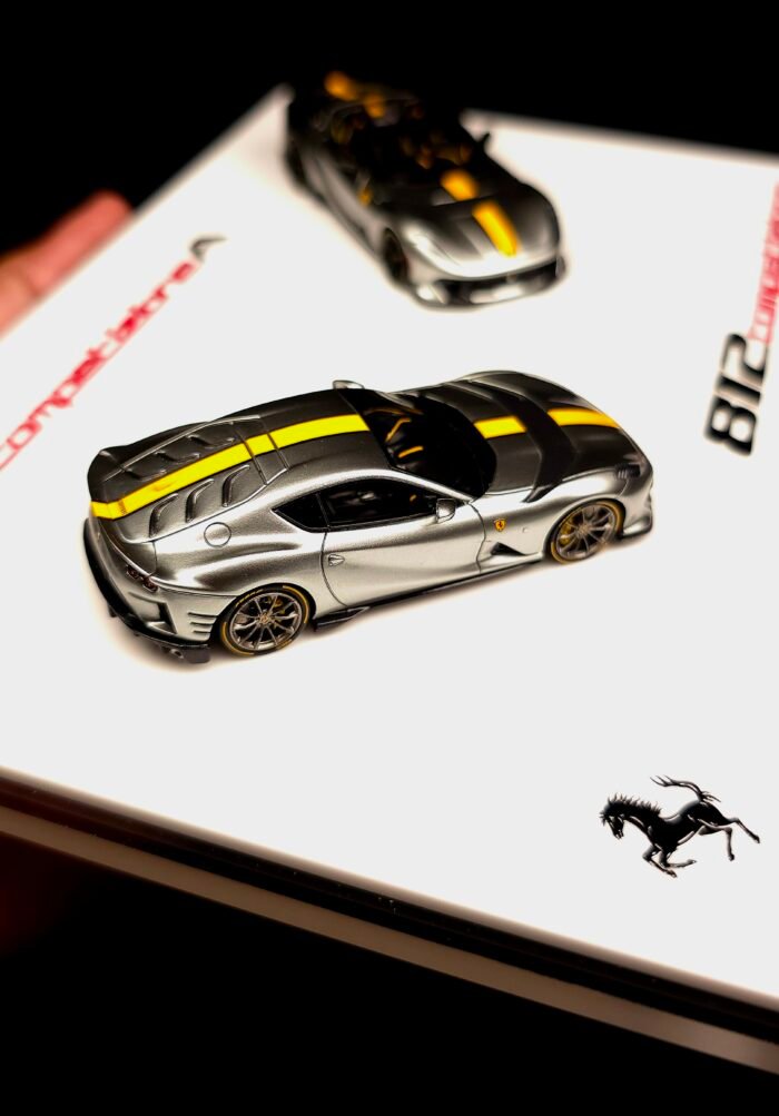 Fuelme X TOC 1:64 Ferrari 812 Competizione and CompetizioneA Dual Car Set - Image 22