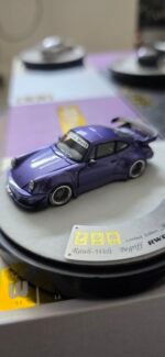 PGM 1/64 RWB 930 Porsche Violet Purple [LEFT SIDE DOOR LOOSE NOT BROKEN]] - Image 5