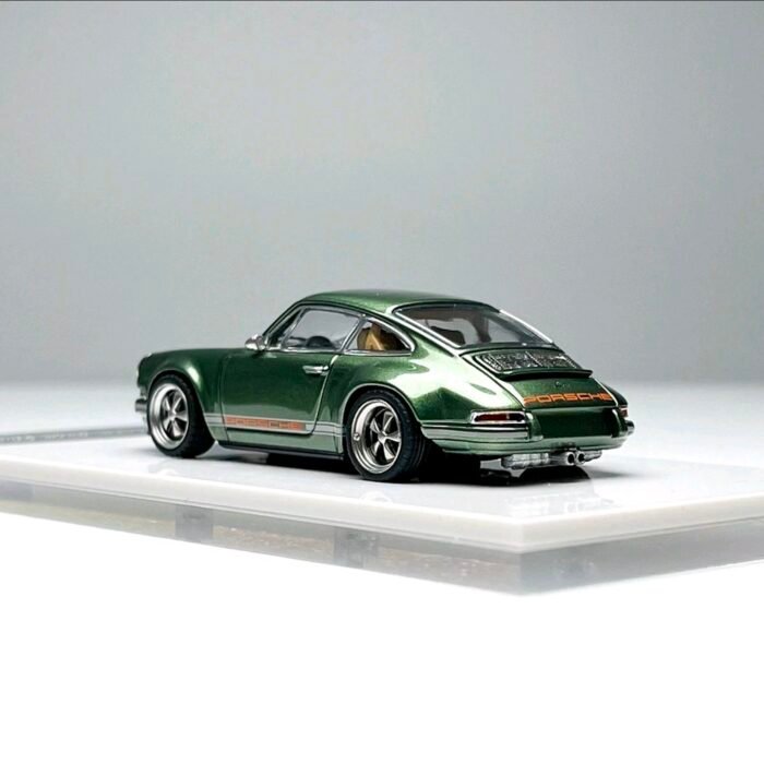 Zincit Model Porsche 911 Singer DLS Coupe Green 1:64 - Image 5