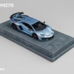 GRADE PRO 1:64 Lamborghini Aventador SVJ LP770 Novitec Ice Blue