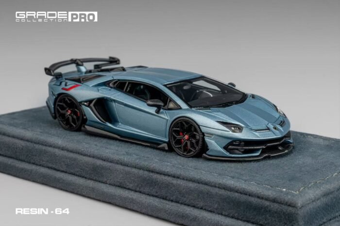 GRADE PRO 1:64 Lamborghini Aventador SVJ LP770 Novitec Ice Blue - Image 2