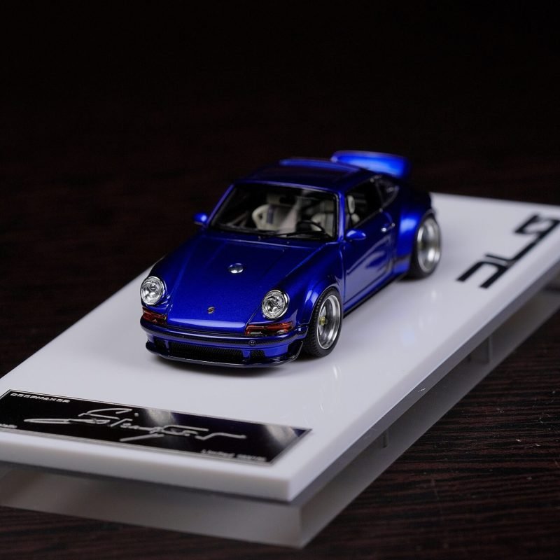 Deepmaker 1:64 Porsche Singer DLS Blue Metallic Resin Model Car