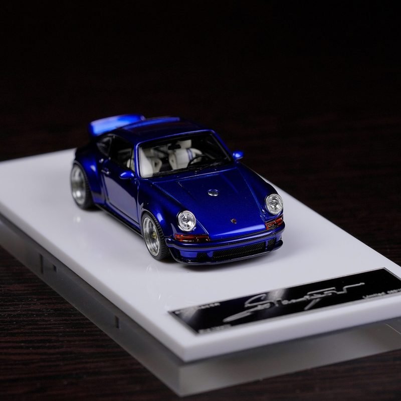 Deepmaker 1:64 Porsche Singer DLS Blue Metallic Resin Model Car