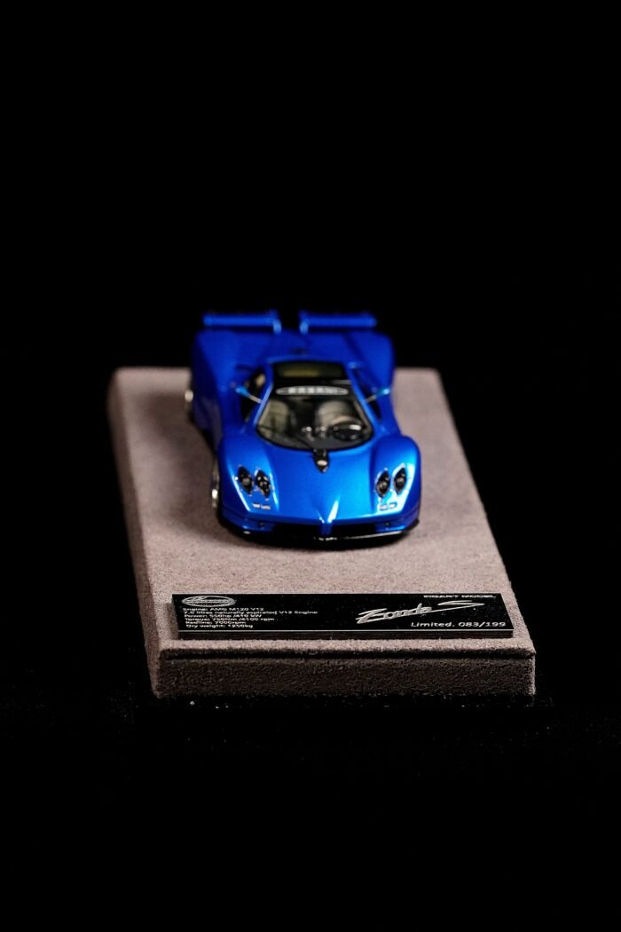 Figart Model 1:64 Pagani Zonda C12S 2000 Blu Francia Resin Model Car - Image 3