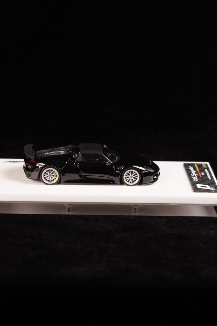 BCP Model 1:64 Porsche 918 Black Limited 199 PCS Resin Model Car - Image 5