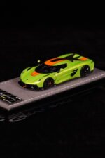 Gryning 1:64 Koenigsegg Jesko Absolut Green/Sweet Mandarin Limited 299 PCS Resin Model Car - Image 2