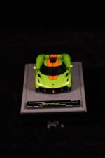 Gryning 1:64 Koenigsegg Jesko Absolut Green/Sweet Mandarin Limited 299 PCS Resin Model Car - Image 11