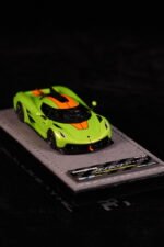Gryning 1:64 Koenigsegg Jesko Absolut Green/Sweet Mandarin Limited 299 PCS Resin Model Car - Image 3