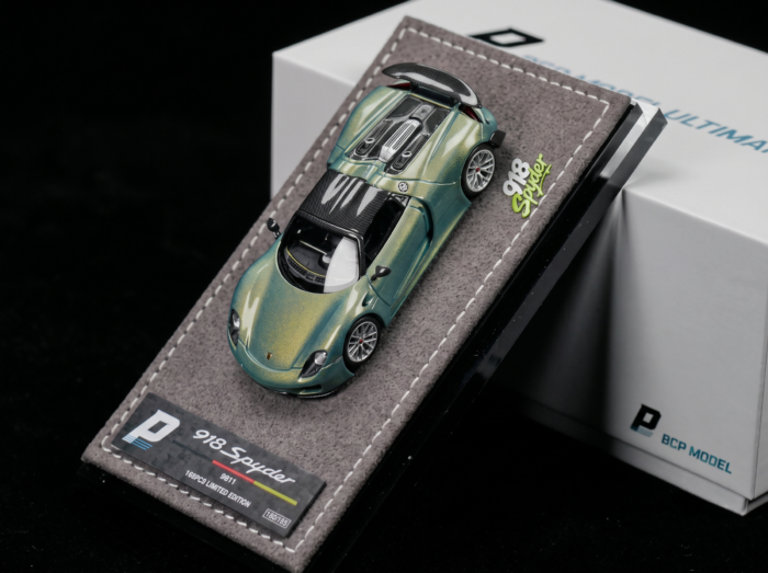 BCP Model 1/64 Porsche 918 Spyder Urban Bamboo - Image 2