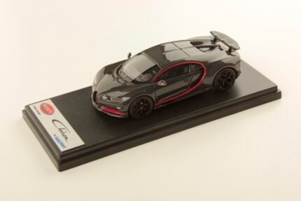 Looksmart Bugatti Chiron Sport With Open Wing Gray Carbon Italian Red Frame 1:43
