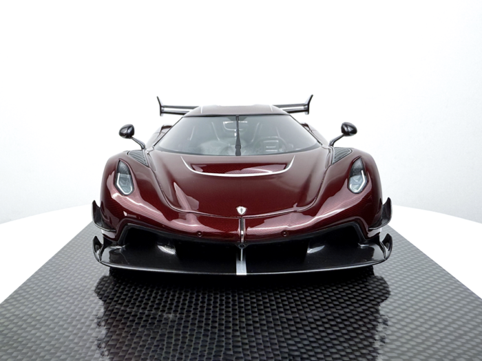 Frontiart 1/18 Koenigsegg Jesko Red Tinted Carbon Resin Model Car - Image 5