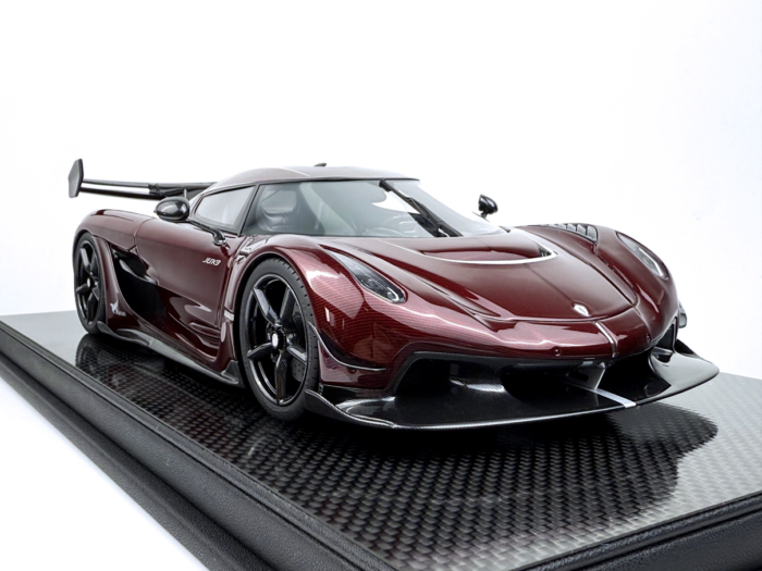 Frontiart 1/18 Koenigsegg Jesko Red Tinted Carbon Resin Model Car - Image 3