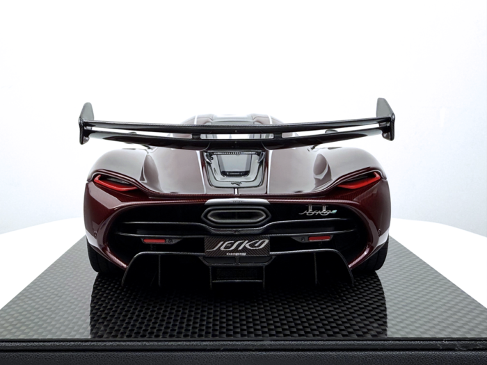 Frontiart 1/18 Koenigsegg Jesko Red Tinted Carbon Resin Model Car - Image 4