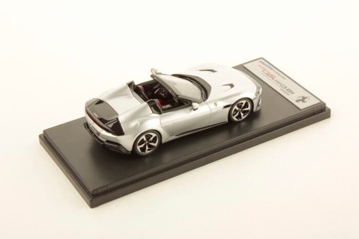Looksmart Ferrari 12 Cilindri Spider 1:43 - Image 2