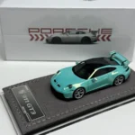 Ultimate Player 1:64 Porsche 911 GT3 Bamboo Green Resin Model Car
